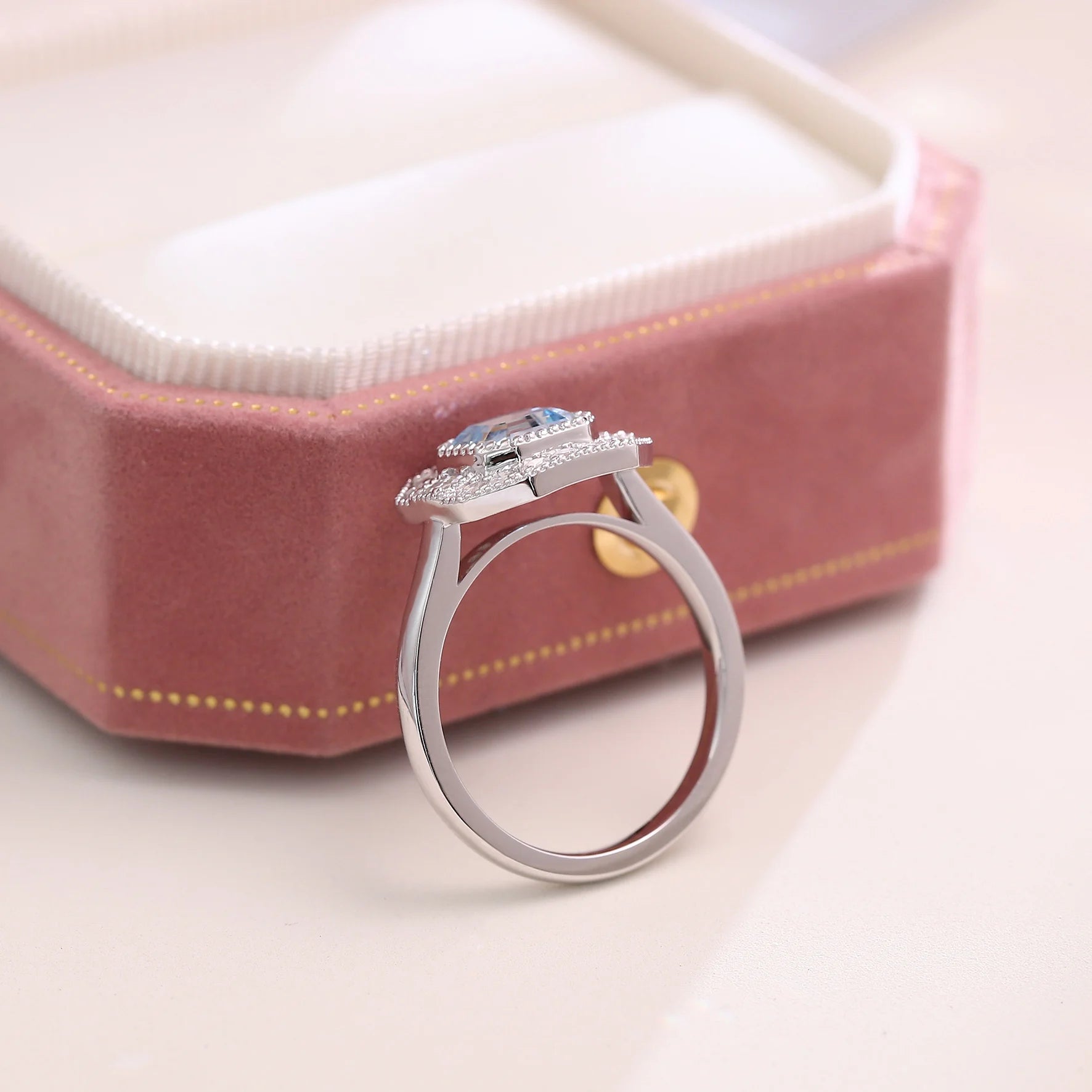 2CT ASSCHER BLUE SAPPHIRE RING