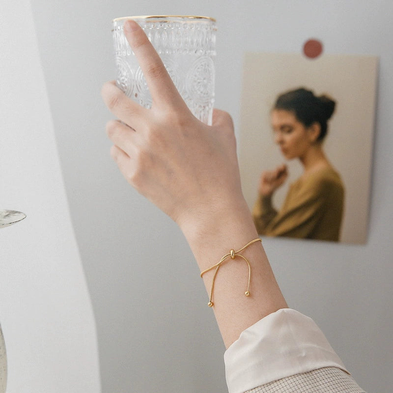 RETRO PULL BRACELET FOR WOMEN