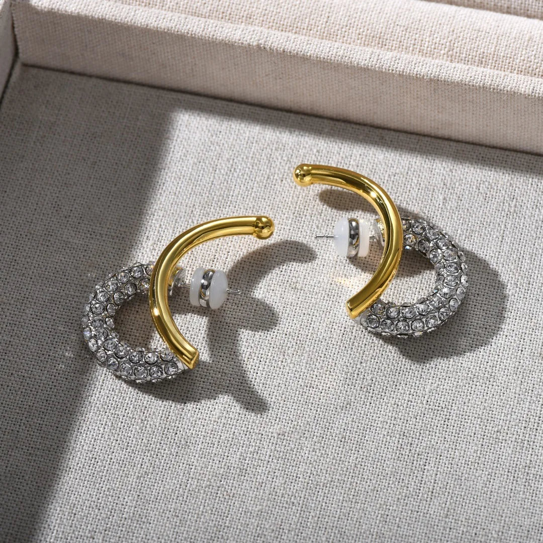 KNOTTED DESIGNER DROP EARRINGS