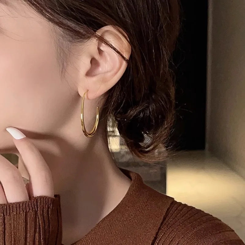 GOLDEN ELLIPSE HOOP EARRINGS