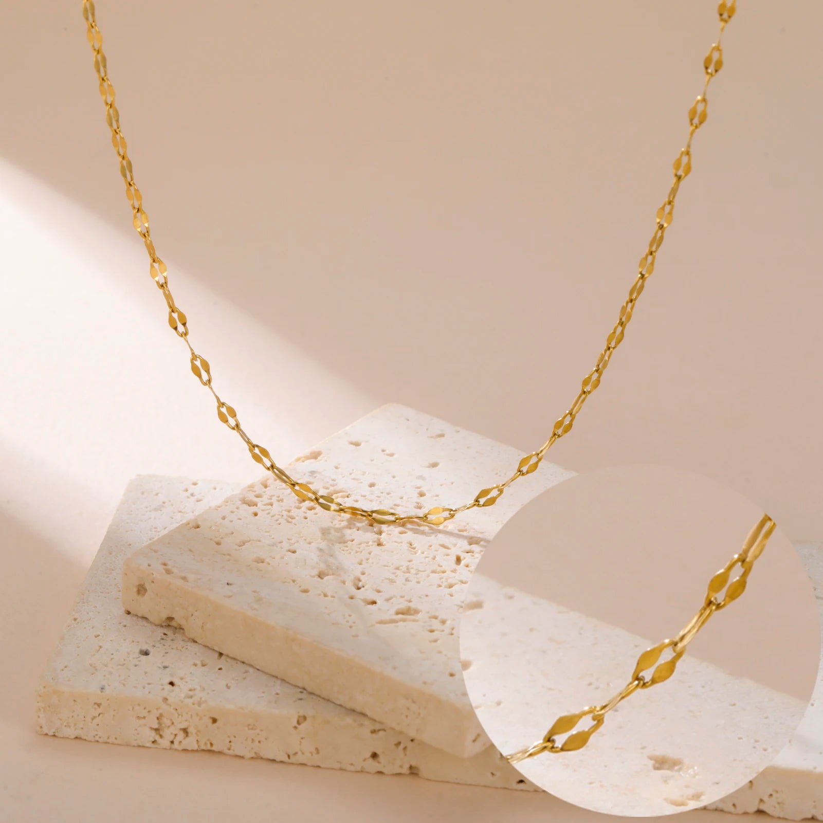 GOLD LIP CHAIN NECKLACES (5PCS)