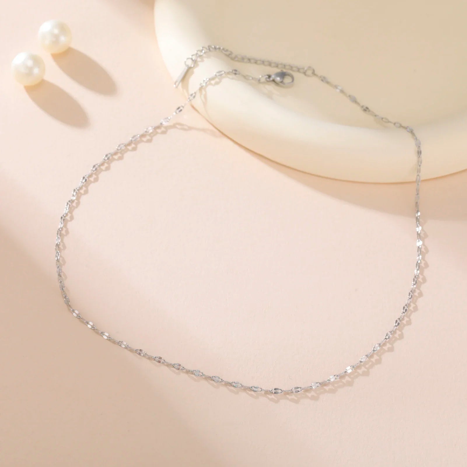 GOLD LIP CHAIN NECKLACES (5PCS)