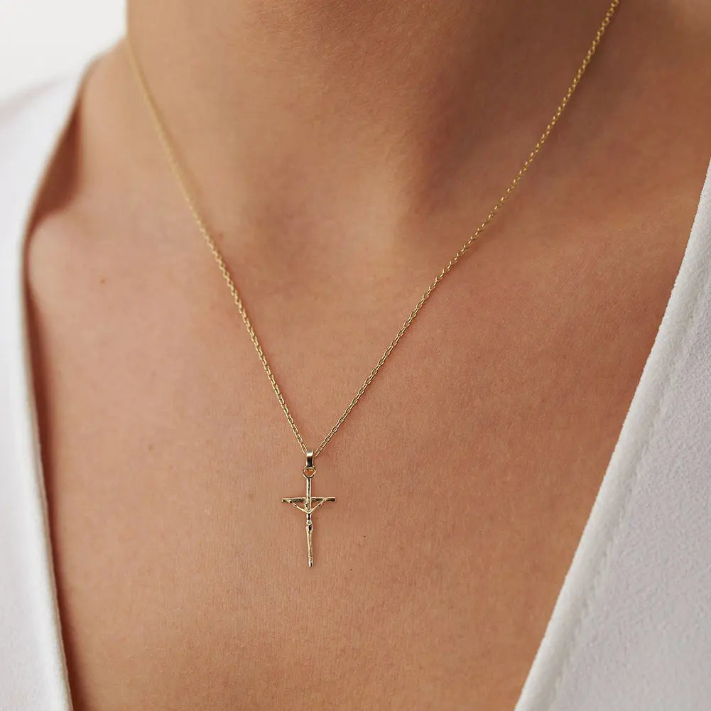 STERLING SILVER CROSS NECKLACE