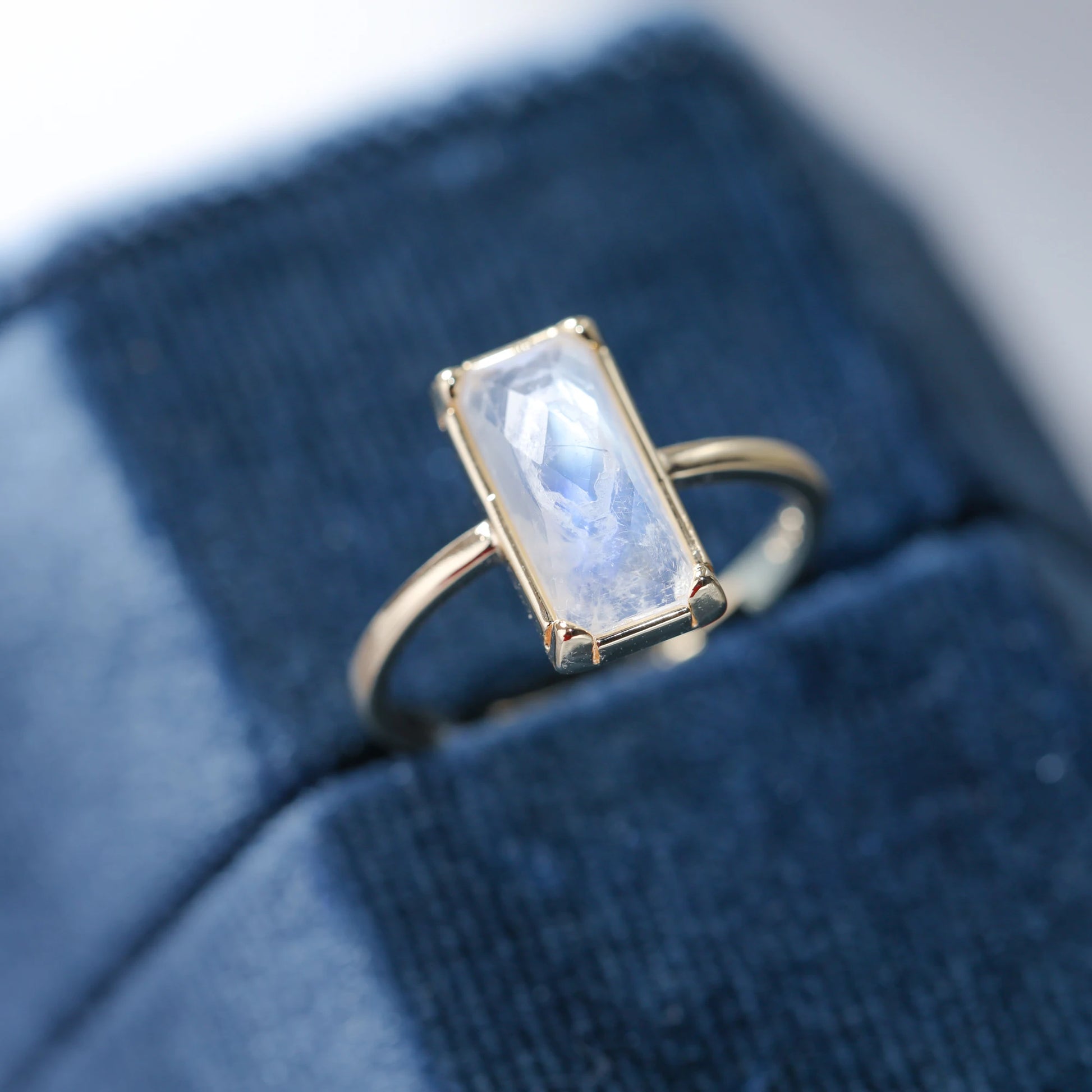MOONSTONE SILVER  RING