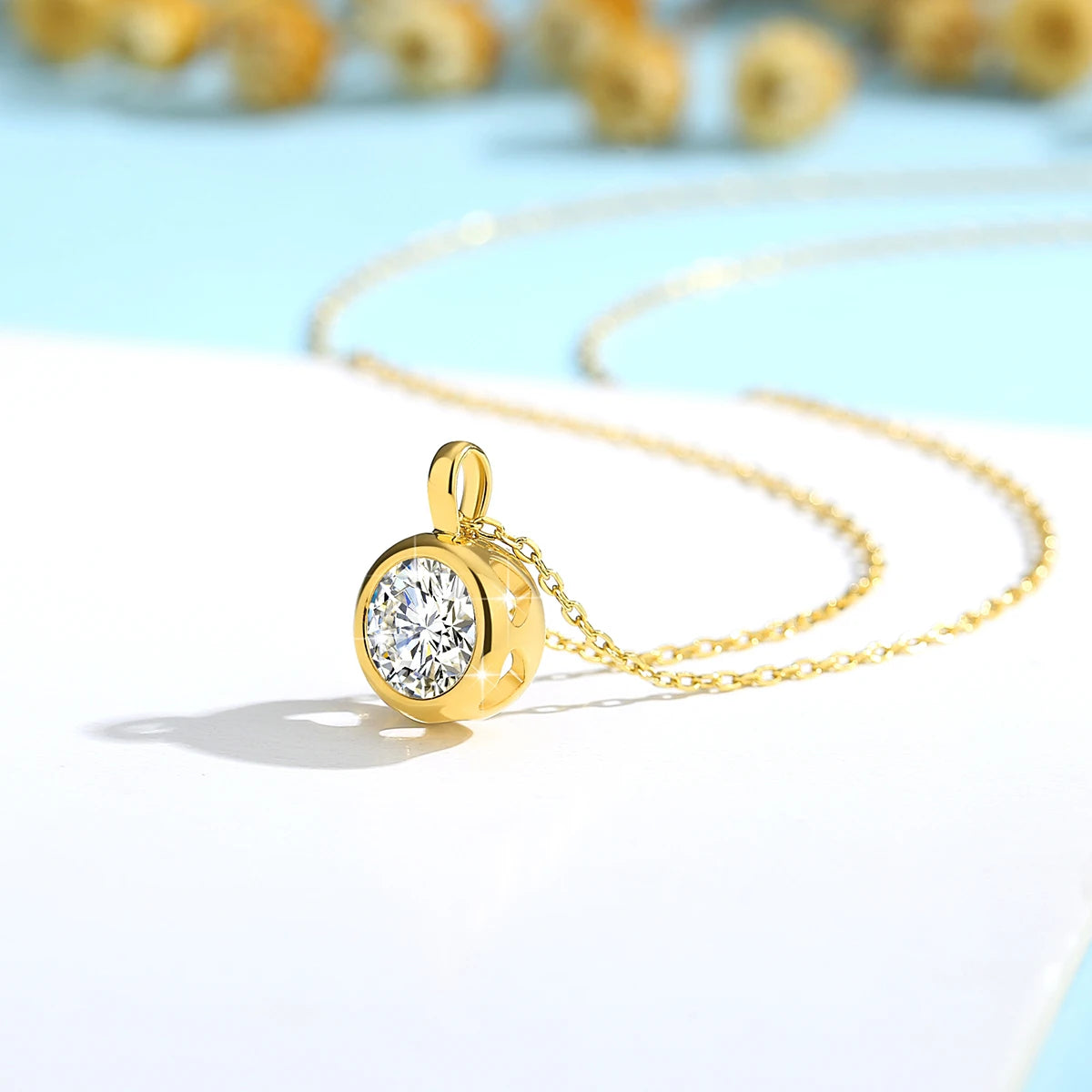 18K GOLD MOISSANITE NECKLACE