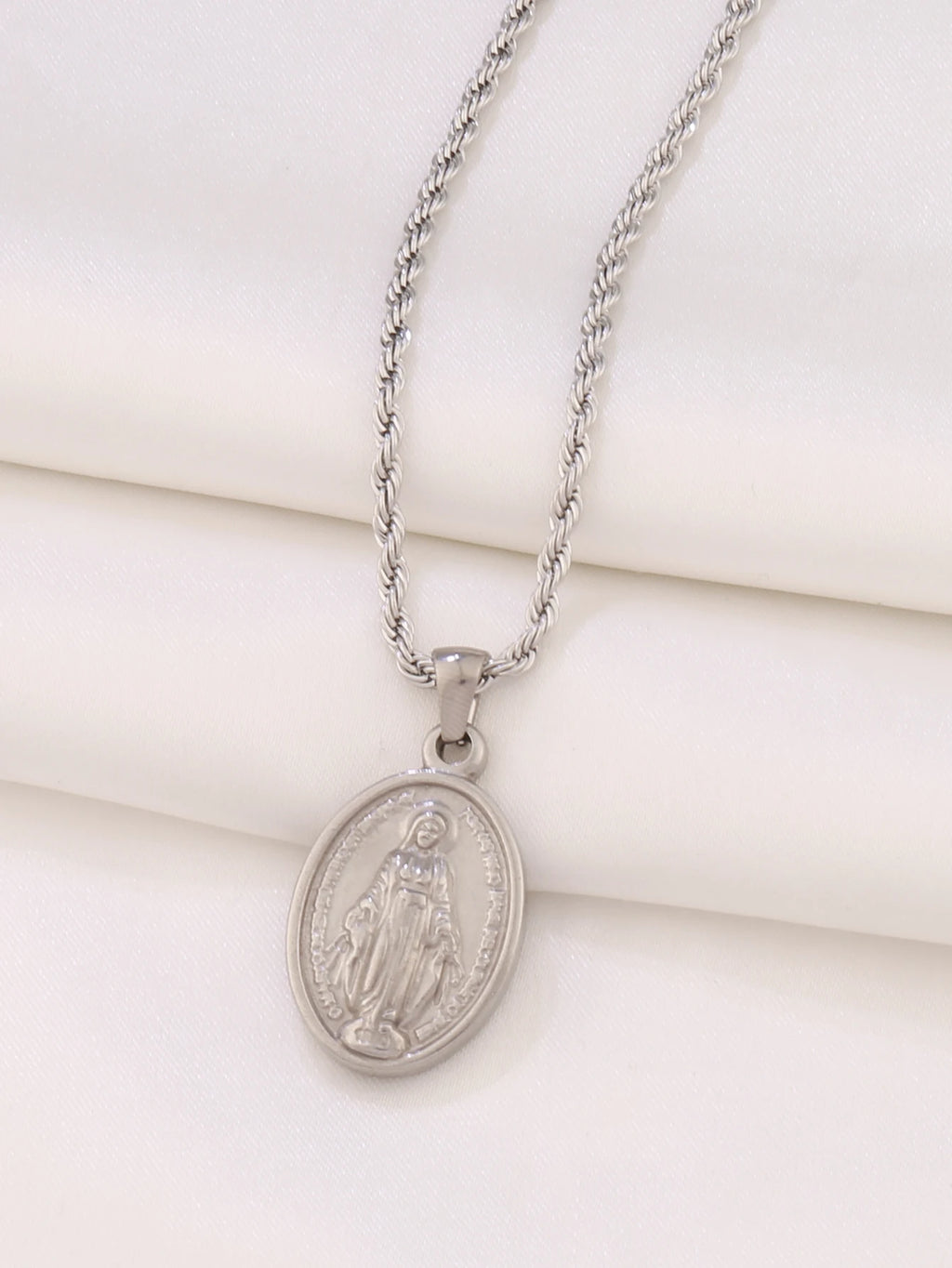 VIRGIN MARY PENDANT NECKLACE
